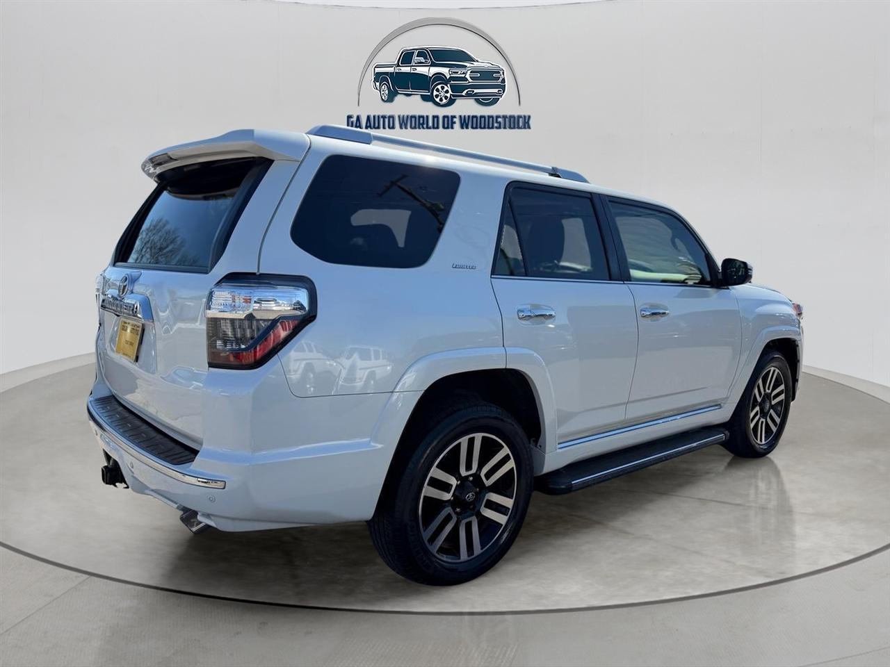 Toyota 4Runner Limited 4WD 2016