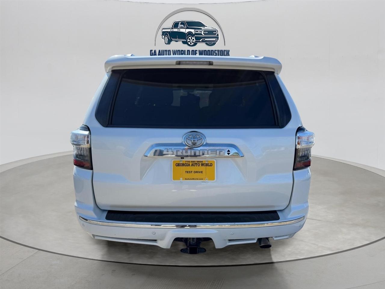 Toyota 4Runner Limited 4WD 2016