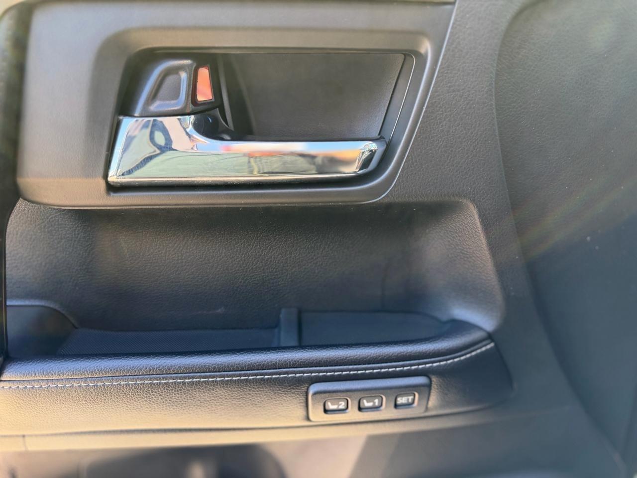 Toyota 4Runner Limited 4WD 2016