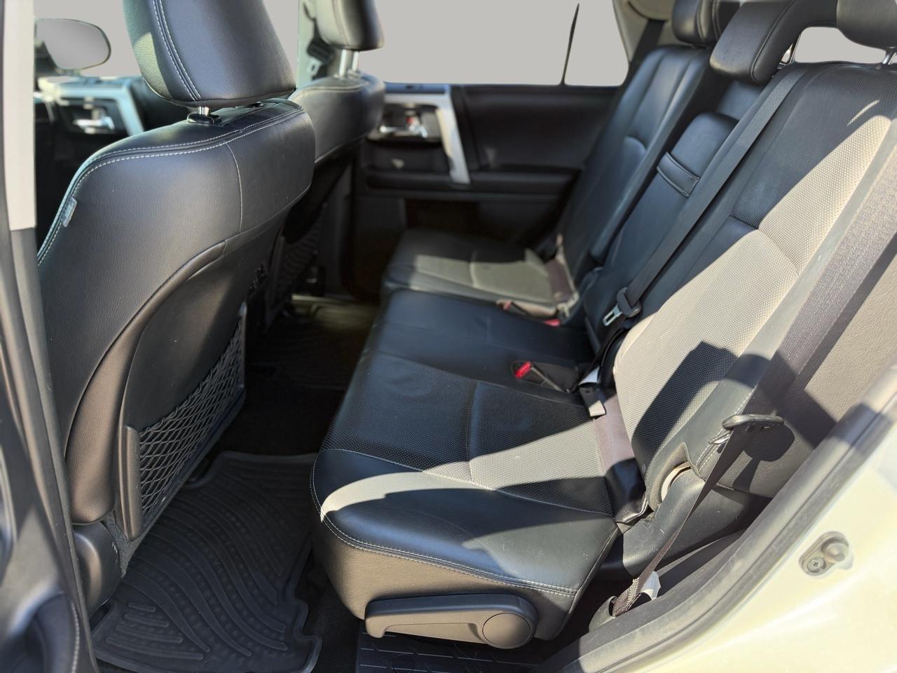 Toyota 4Runner Limited 4WD 2016