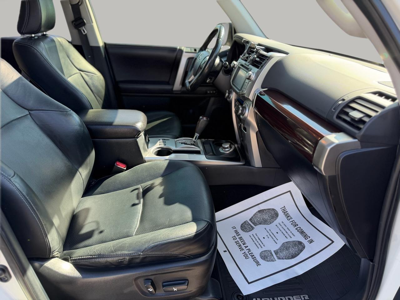 Toyota 4Runner Limited 4WD 2016