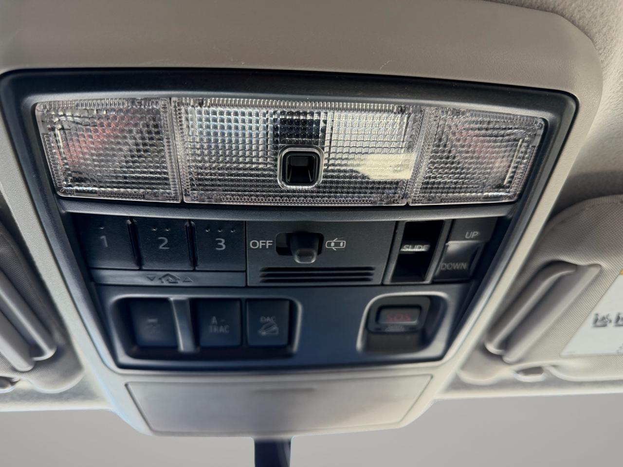 Toyota 4Runner Limited 4WD 2016