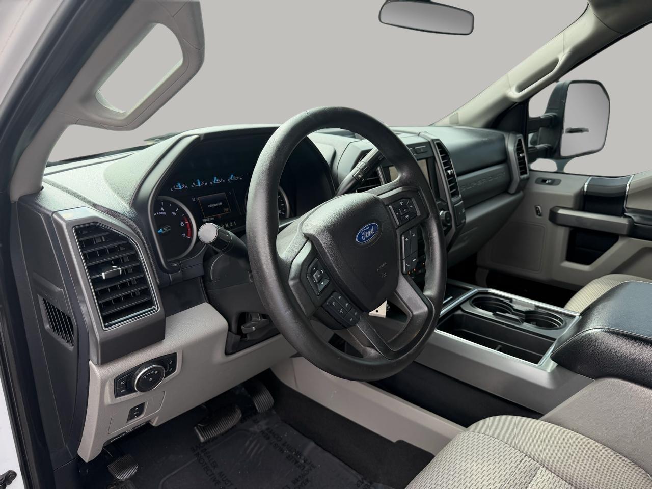 Ford F-250 SD XLT SuperCab 4WD 2020