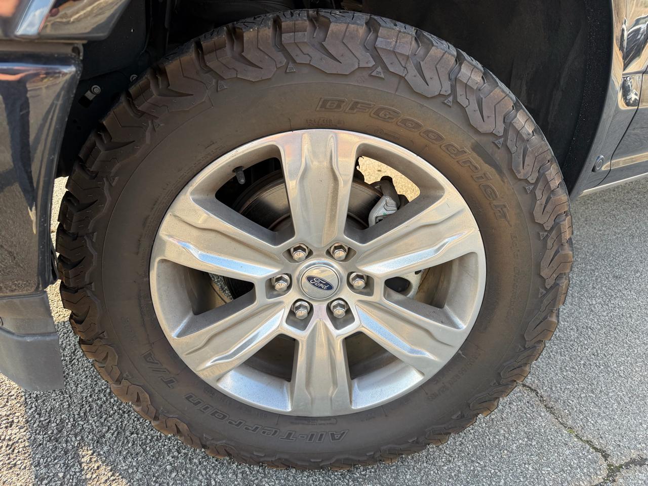 Ford F-150 Lariat SuperCrew 5.5-ft. Bed 4WD 2020