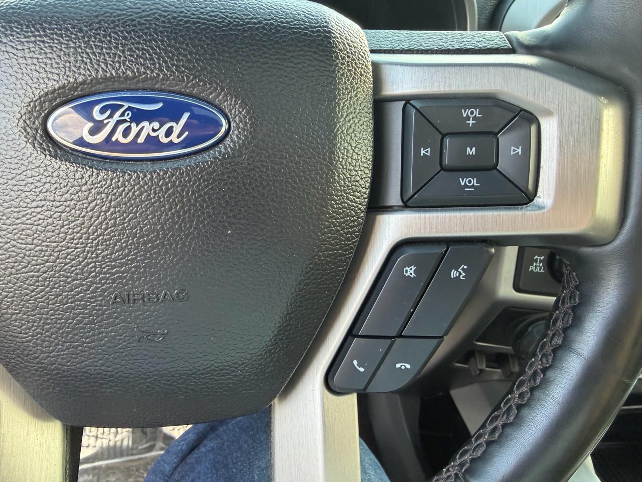 Ford F-150 Lariat SuperCrew 5.5-ft. Bed 4WD 2020