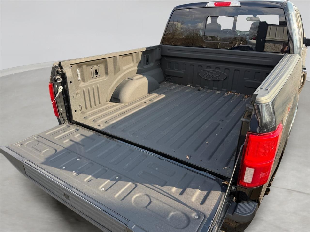 Ford F-150 Lariat SuperCrew 5.5-ft. Bed 4WD 2020