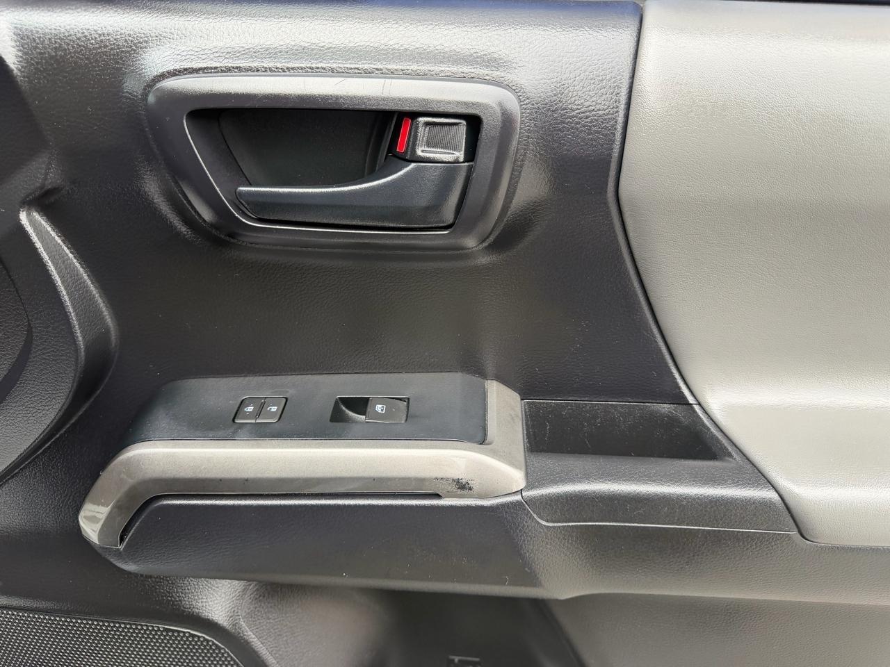 Toyota Tacoma SR5 Double Cab 2020