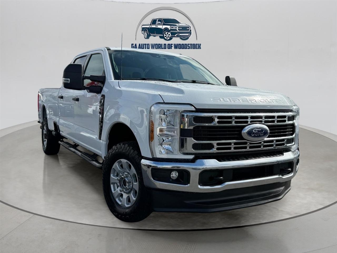 Ford F-250 SD FX4 Crew Cab Long Bed 4WD 2024