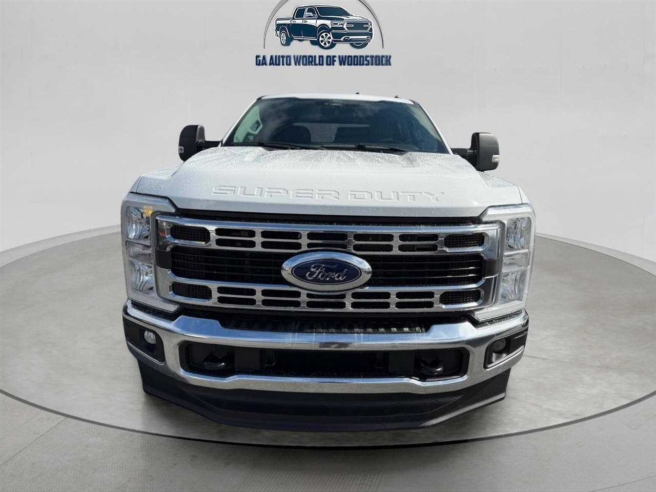 Ford F-250 SD FX4 Crew Cab Long Bed 4WD 2024