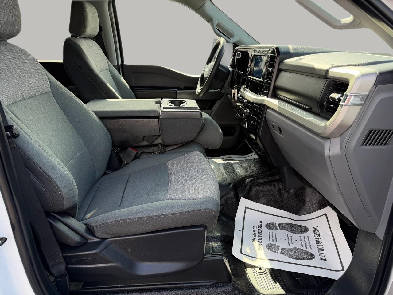 Ford F-250 SD FX4 Crew Cab Long Bed 4WD 2024