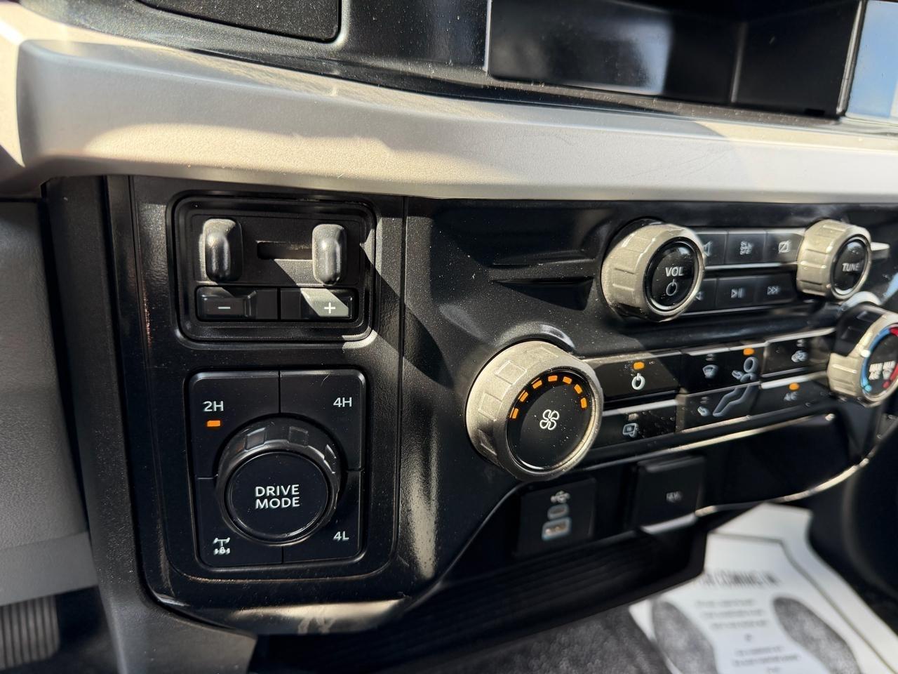 Ford F-250 SD FX4 Crew Cab Long Bed 4WD 2024