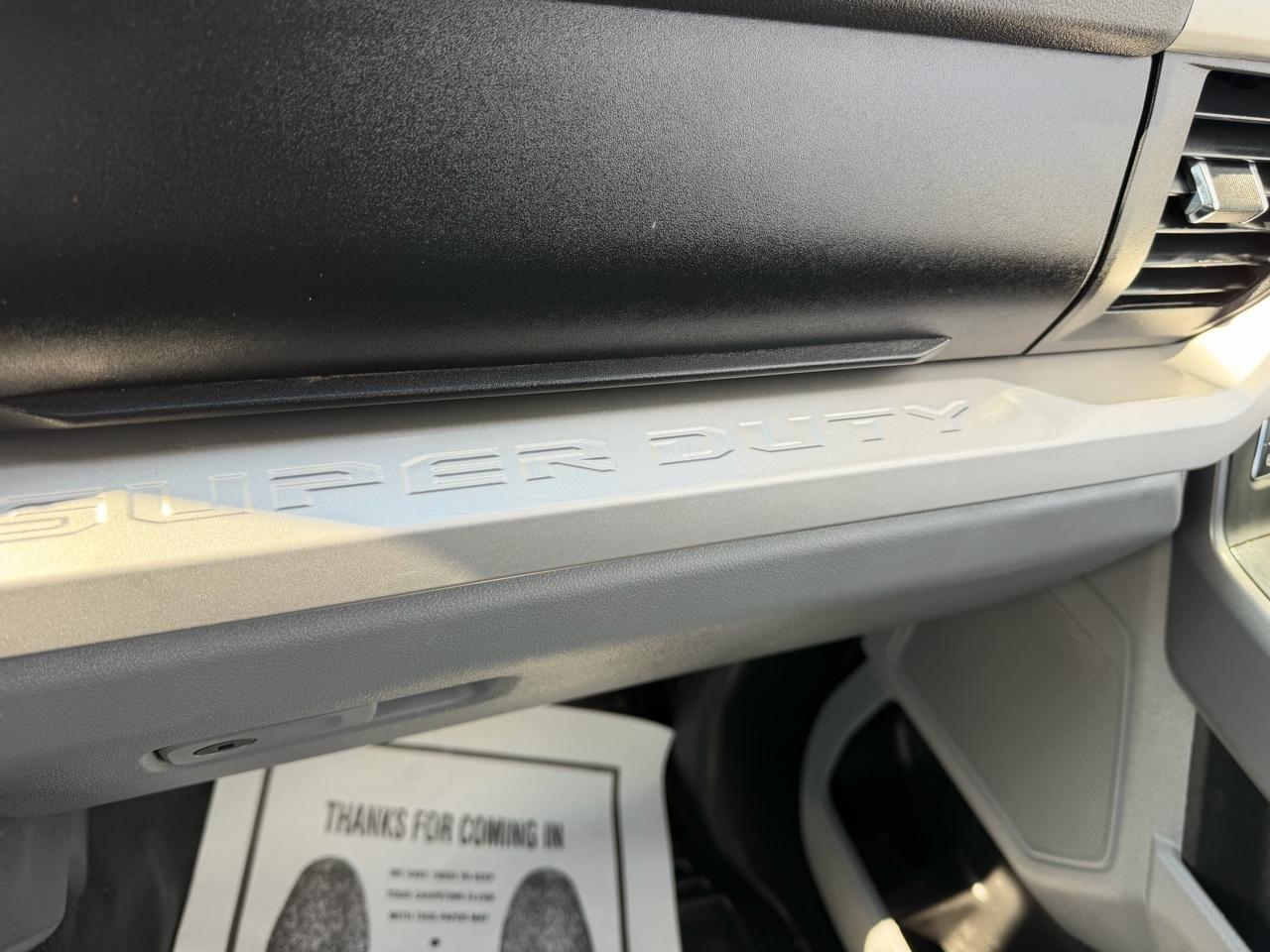 Ford F-250 SD FX4 Crew Cab Long Bed 4WD 2024