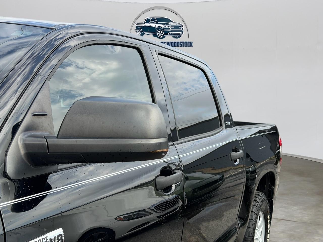 Toyota Tundra SR5 5.7L V8 CrewMax 2WD 2020