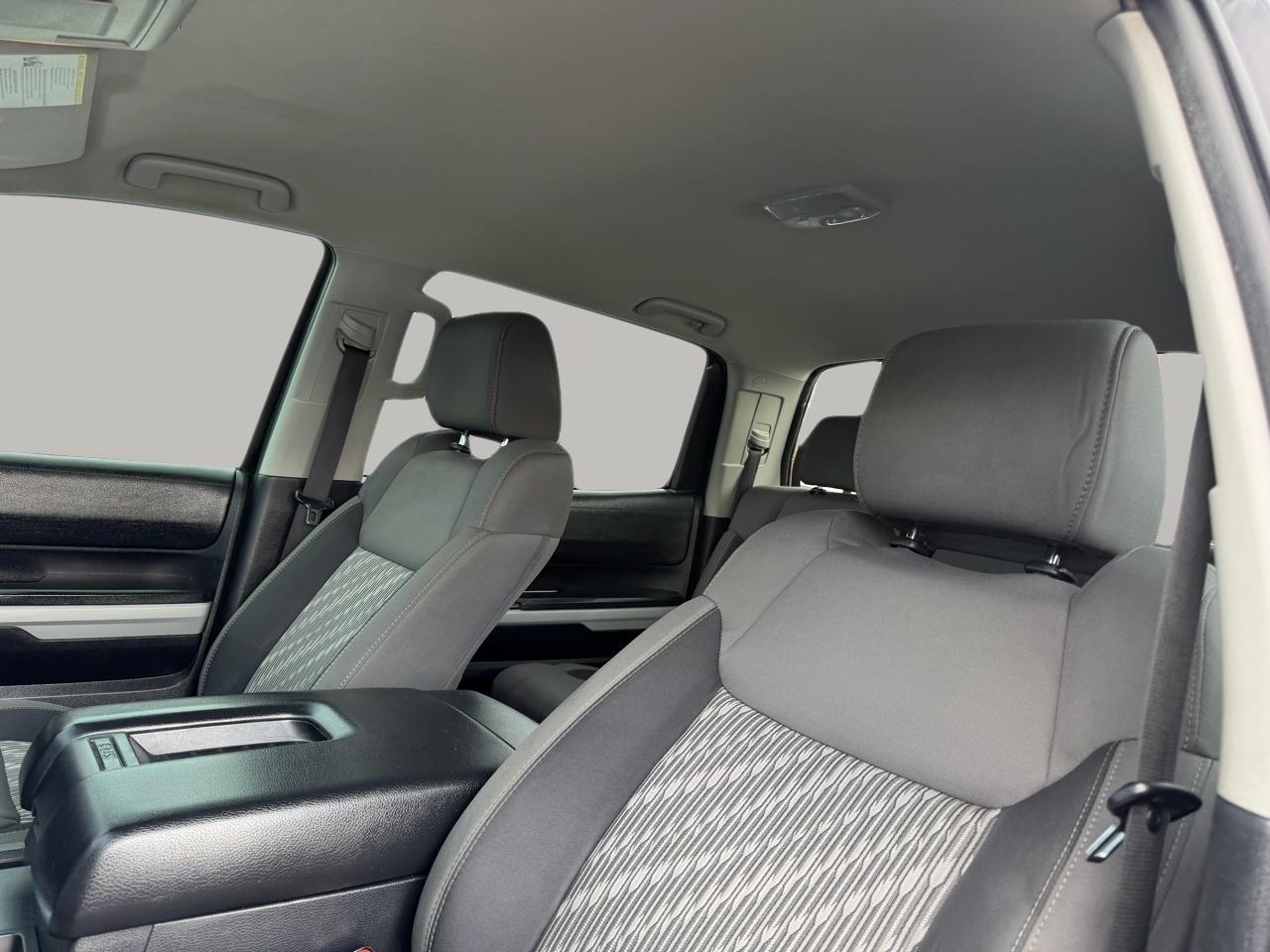 Toyota Tundra SR5 5.7L V8 CrewMax 2WD 2020