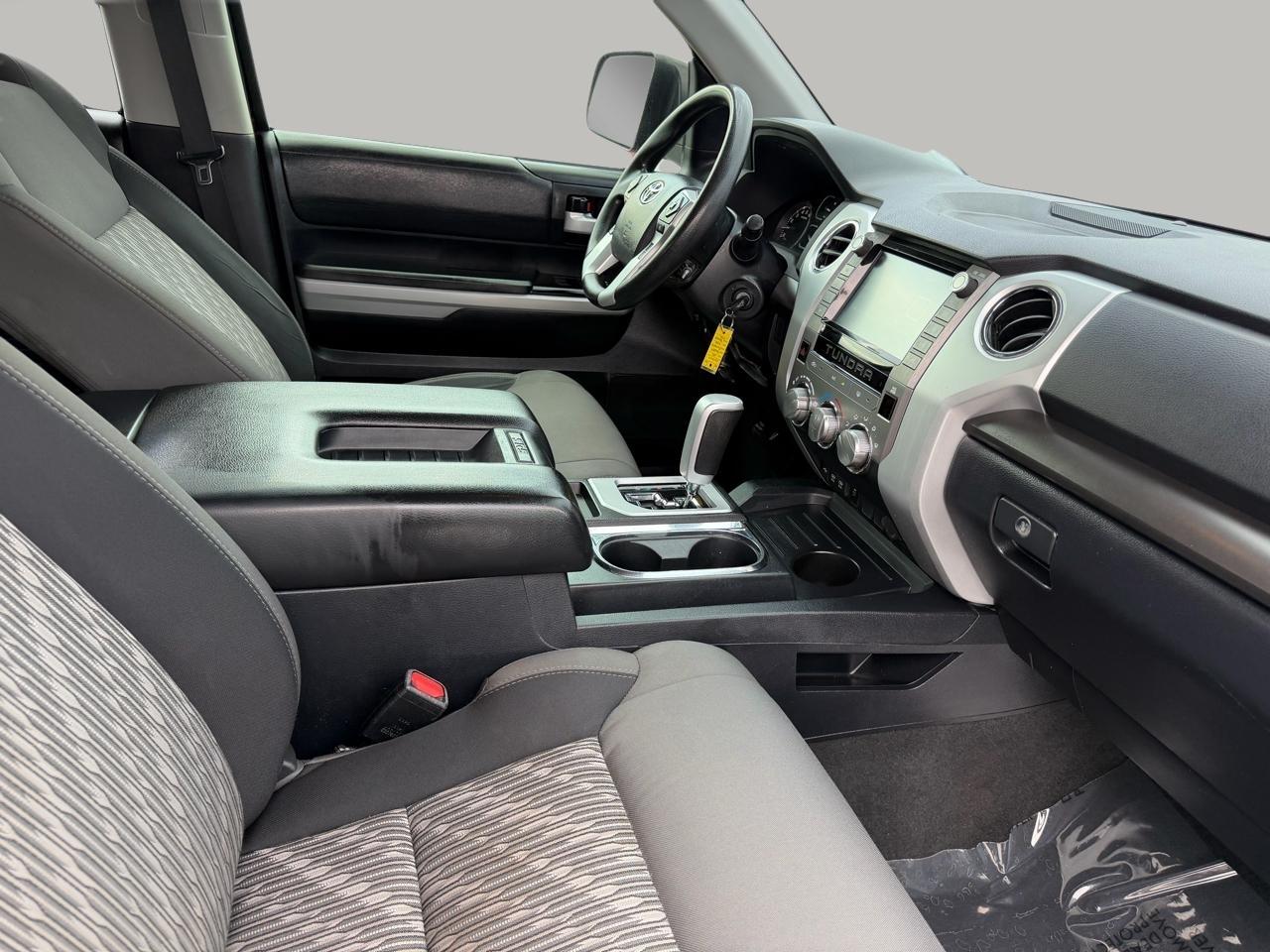 Toyota Tundra SR5 5.7L V8 CrewMax 2WD 2020