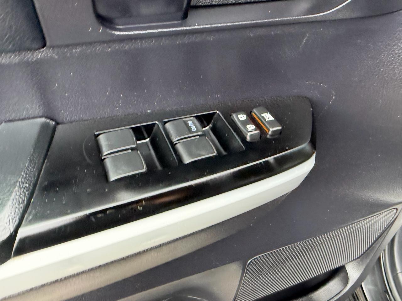 Toyota Tundra SR5 5.7L V8 CrewMax 2WD 2020