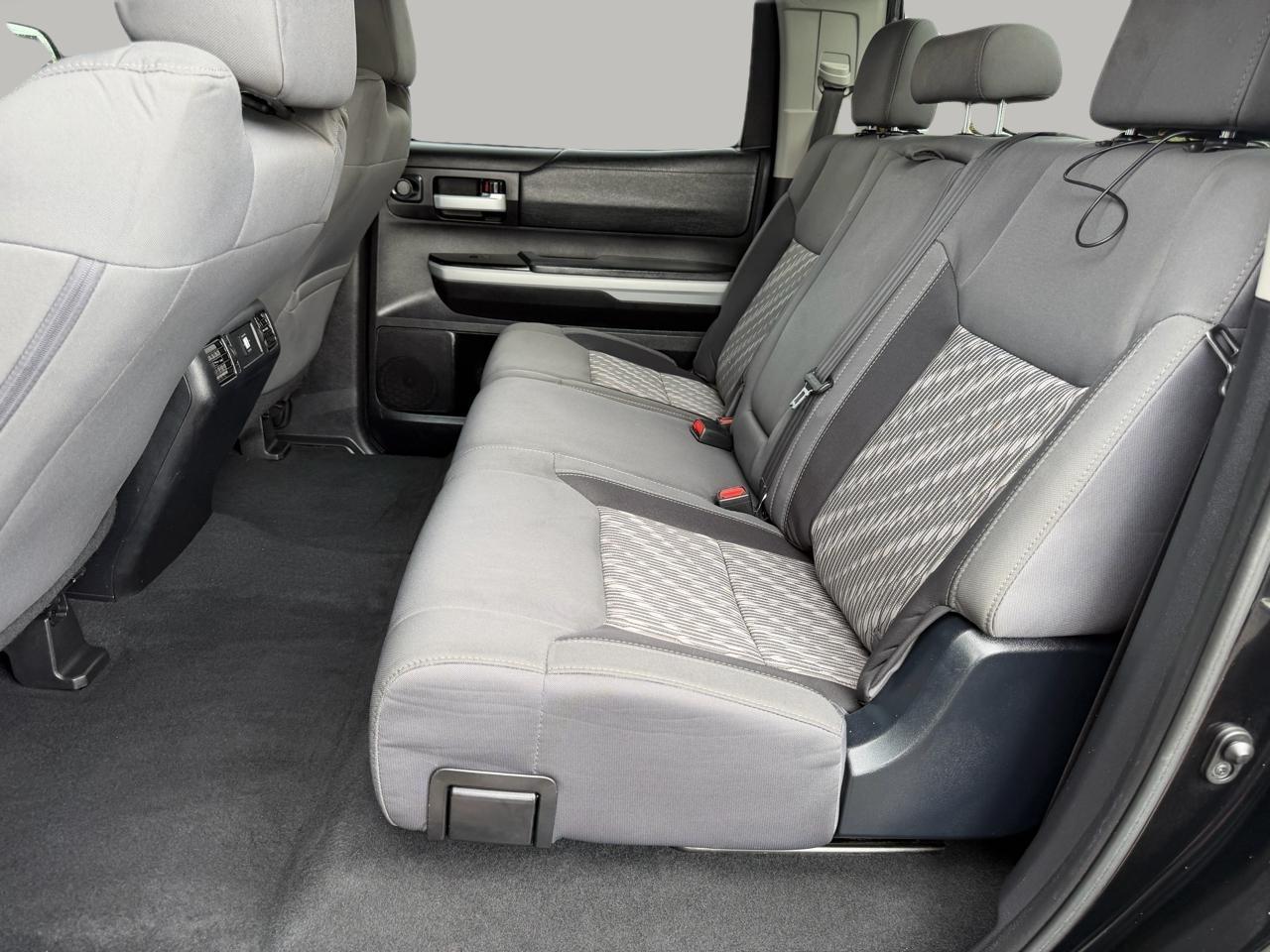 Toyota Tundra SR5 5.7L V8 CrewMax 2WD 2020