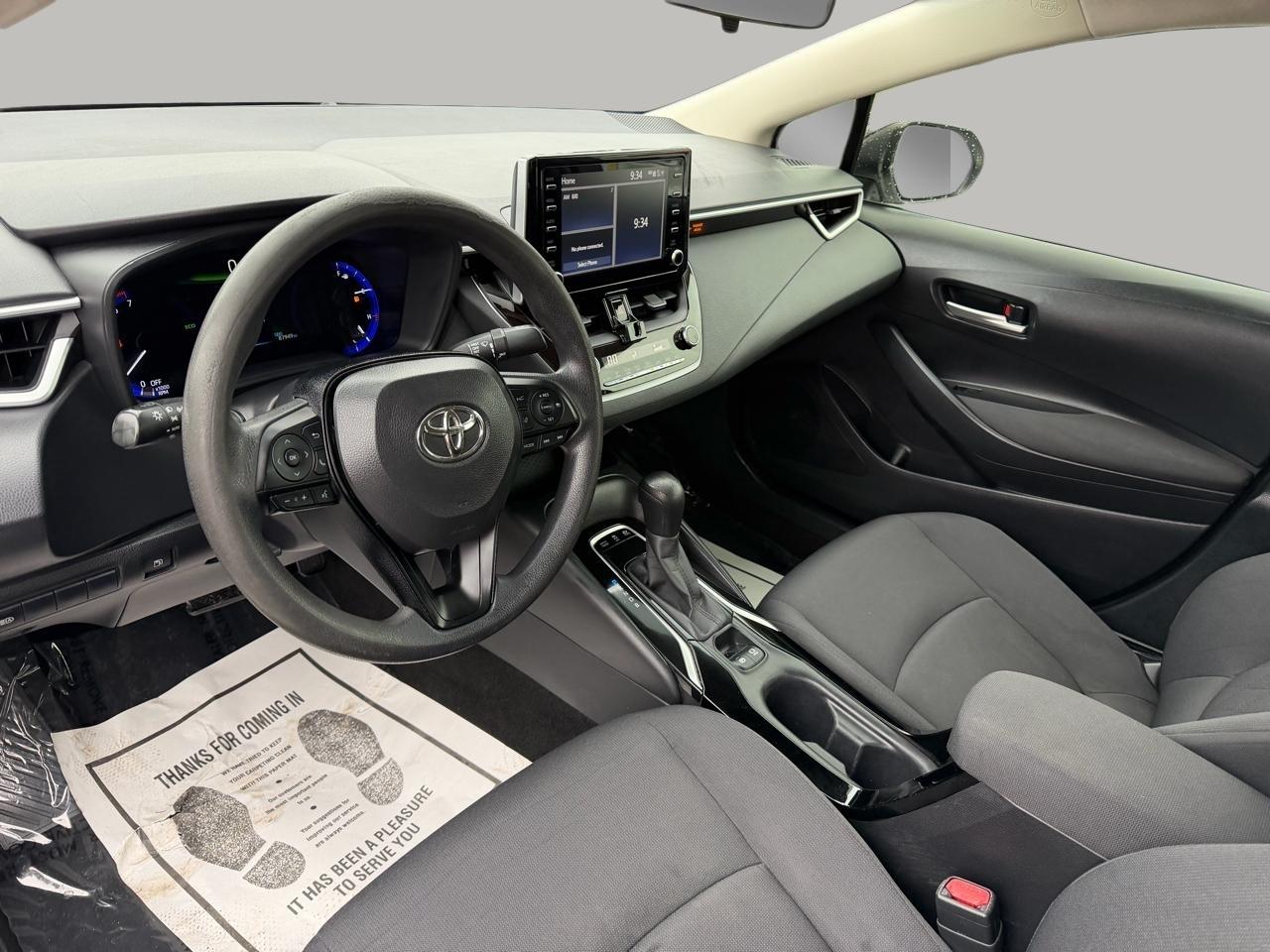 Toyota Corolla LE Hybrid 2020