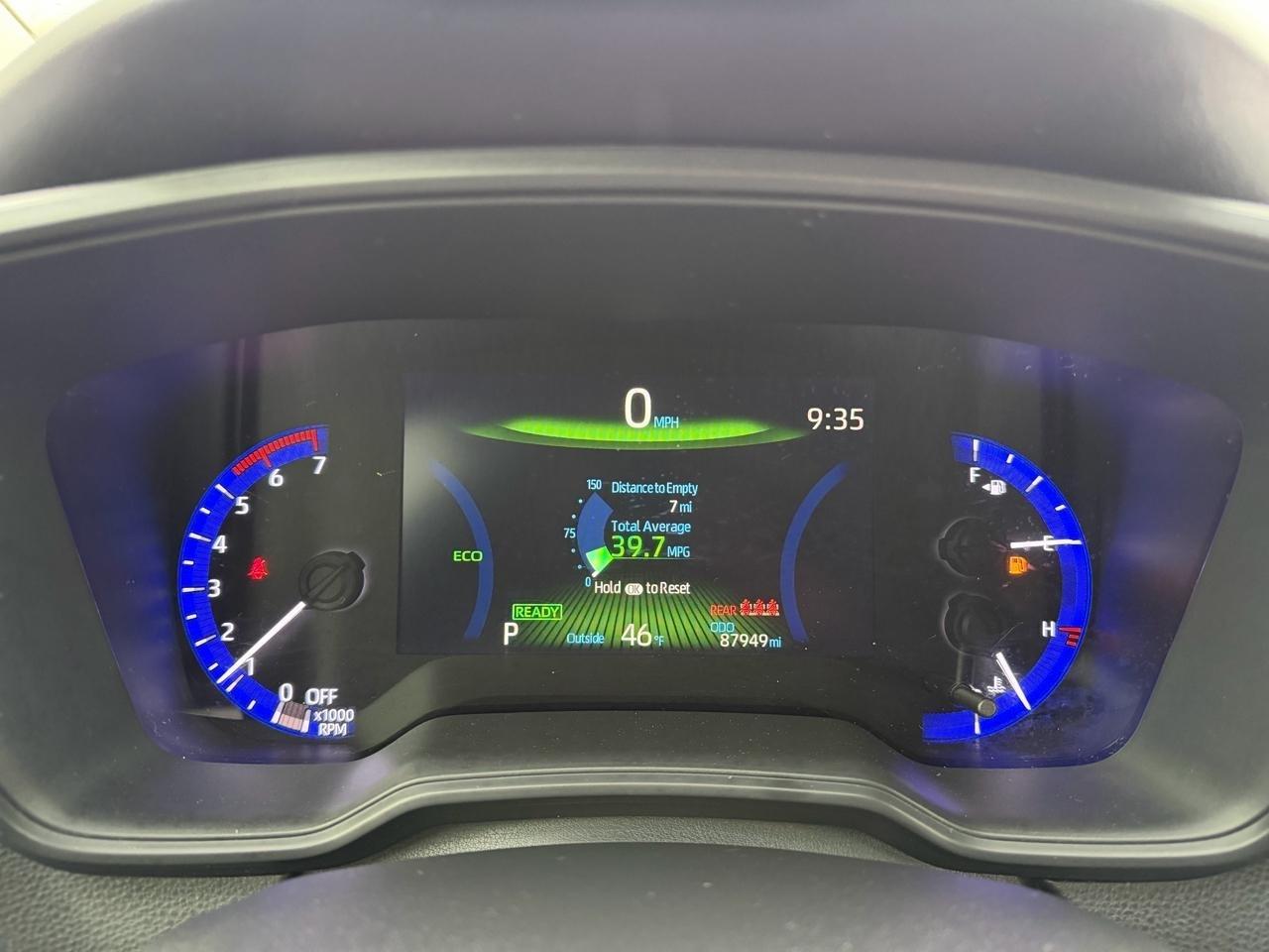 Toyota Corolla LE Hybrid 2020