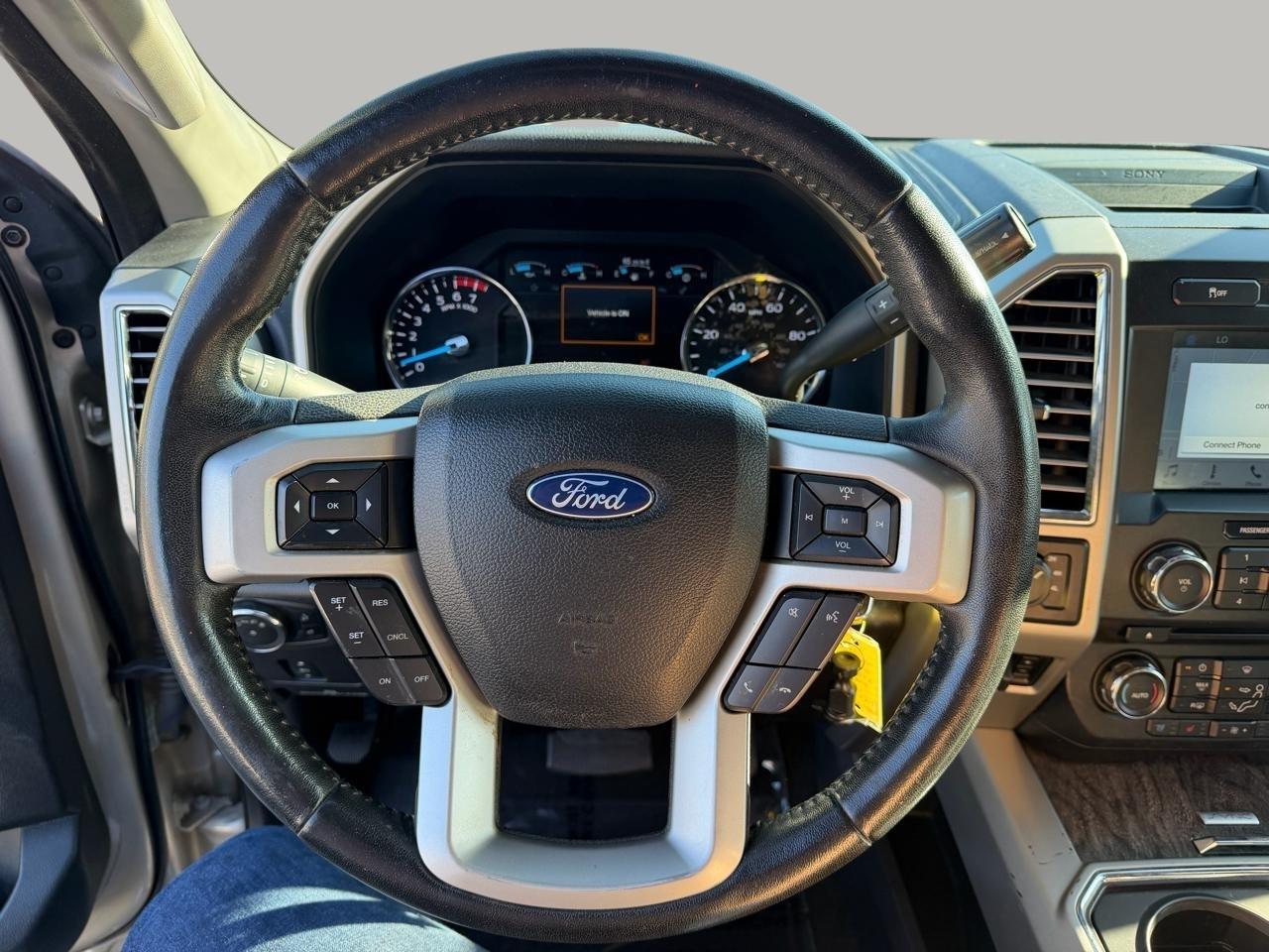 Ford F-250 SD Lariat Crew Cab 4WD 2017