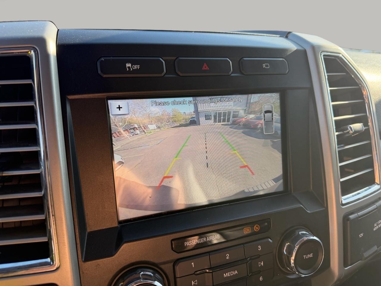 Ford F-250 SD Lariat Crew Cab 4WD 2017