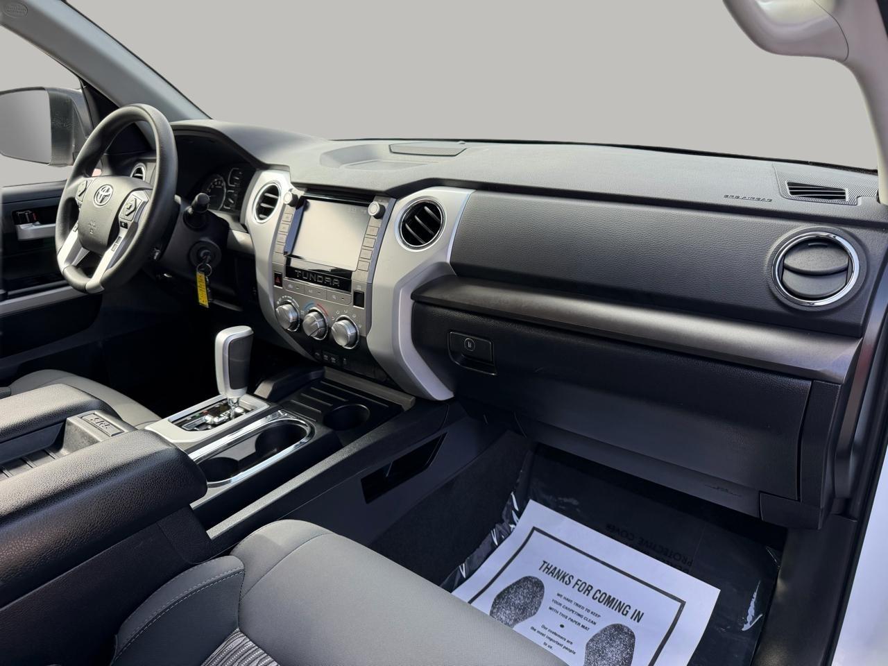 Toyota Tundra SR5 5.7L V8 Double Cab 2WD 2021