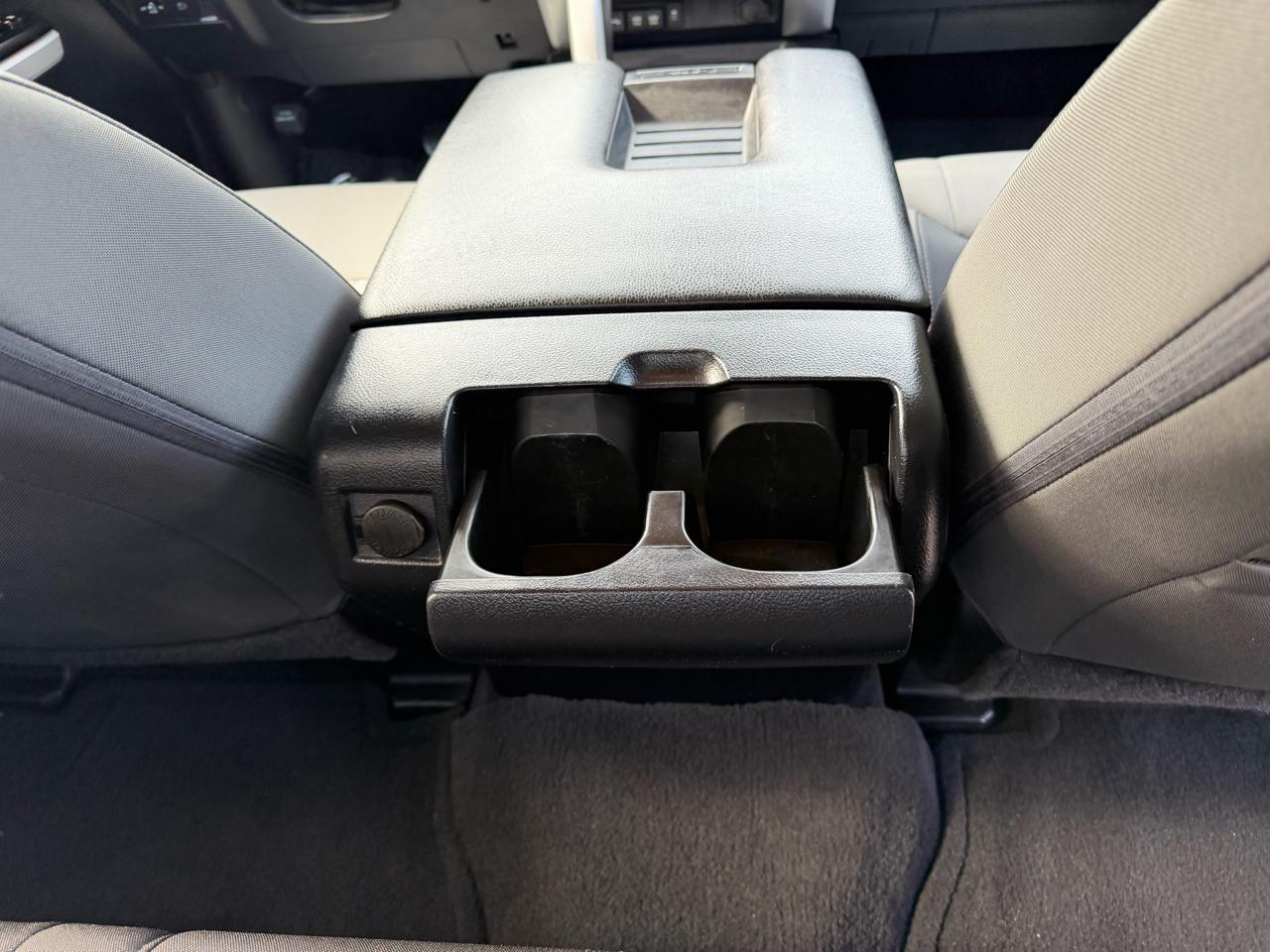 Toyota Tundra SR5 5.7L V8 Double Cab 2WD 2021