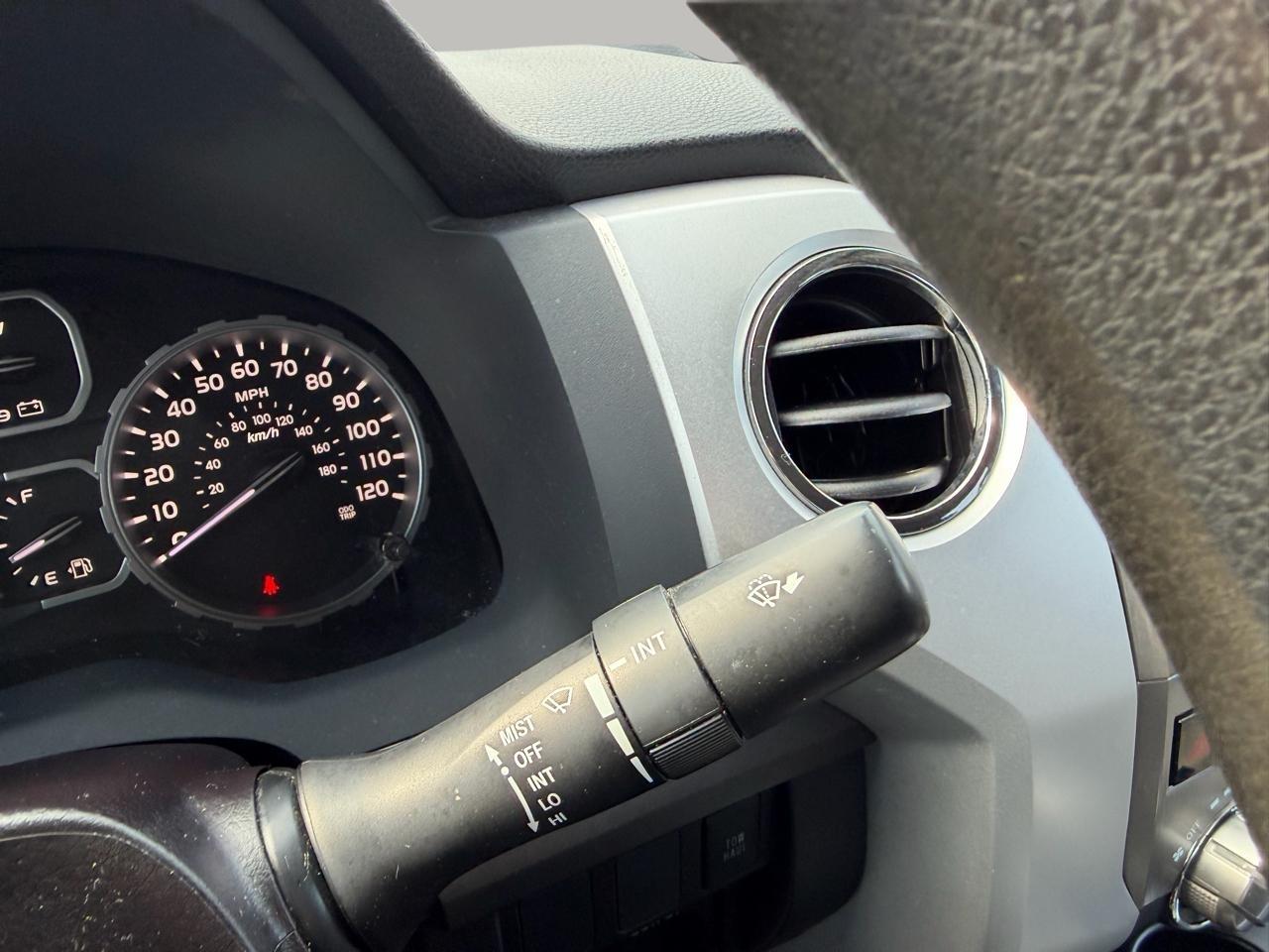 Toyota Tundra SR5 5.7L V8 Double Cab 2WD 2021