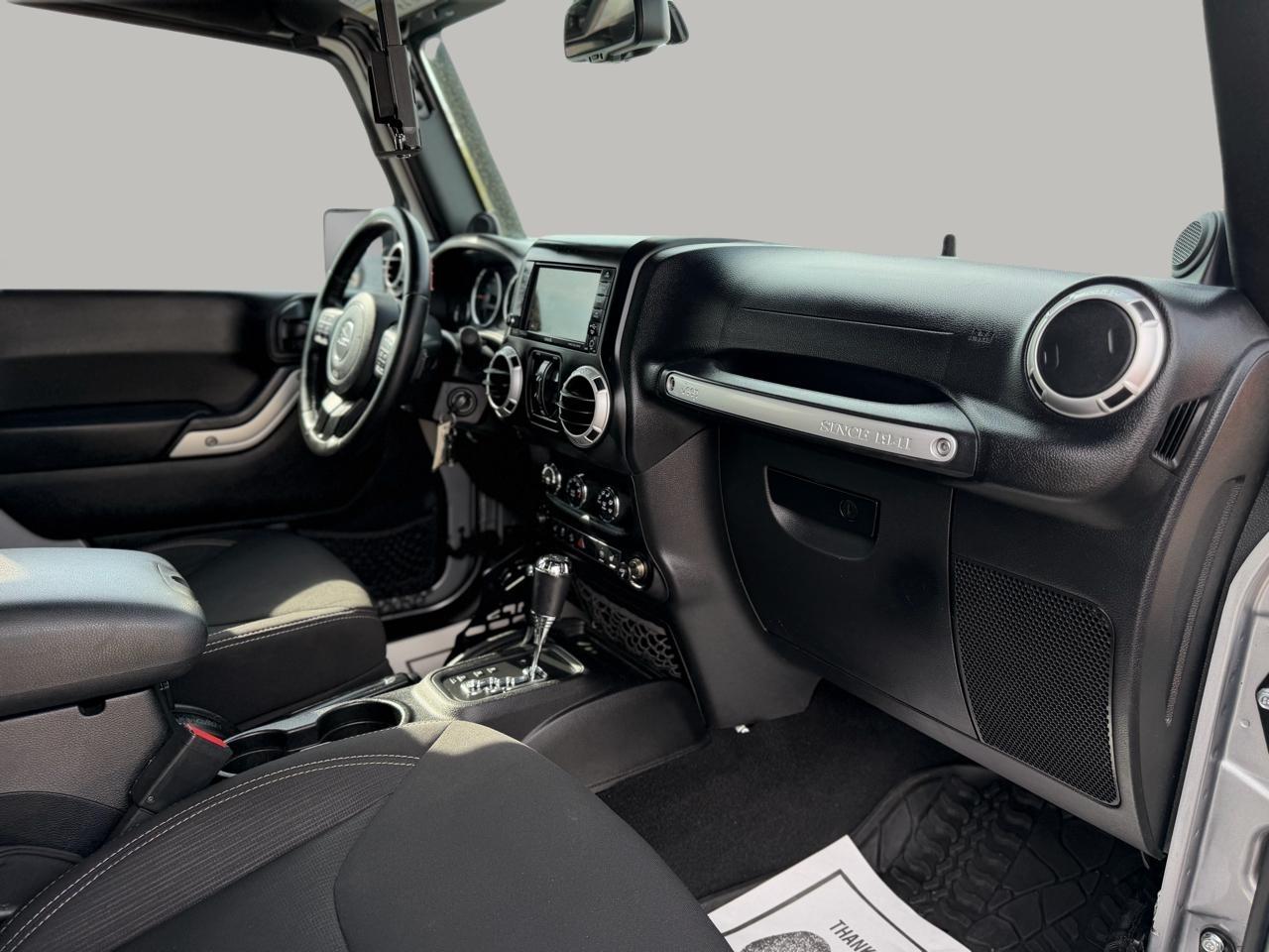 Jeep Wrangler Unlimited Rubicon 4WD 2014