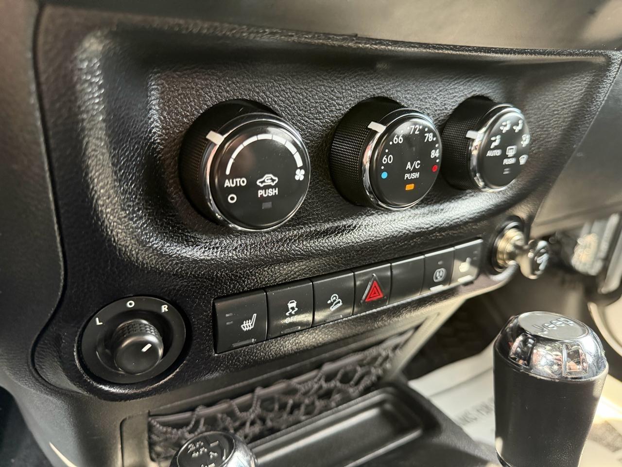 Jeep Wrangler Unlimited Rubicon 4WD 2014