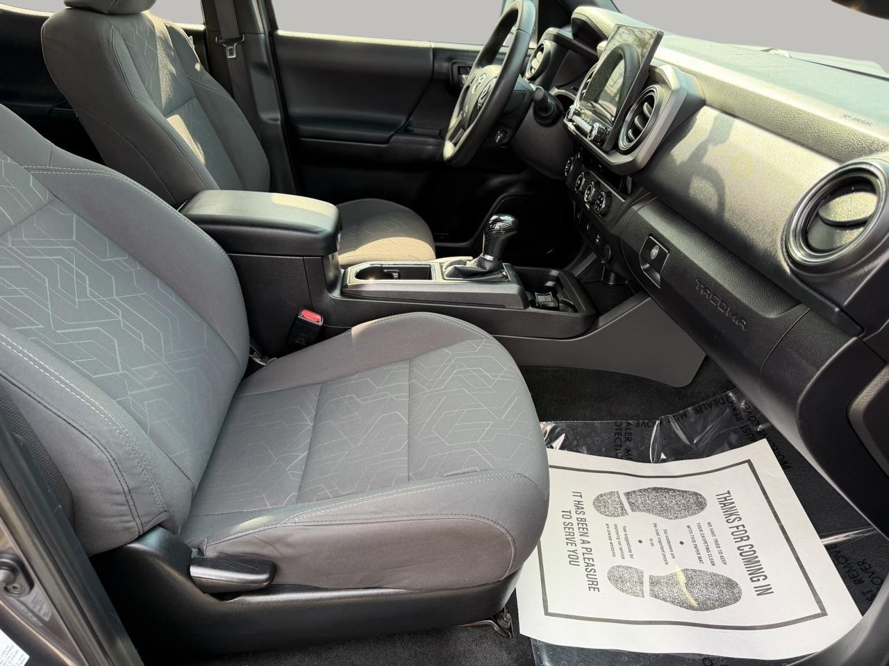 Toyota Tacoma 2WD Double Cab V6 AT PreRunner (Natl) 2016