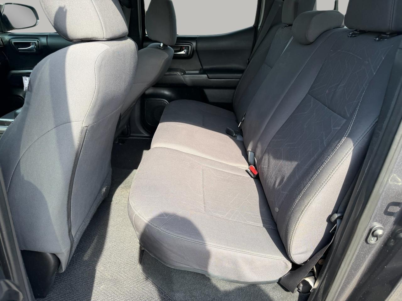 Toyota Tacoma 2WD Double Cab V6 AT PreRunner (Natl) 2016