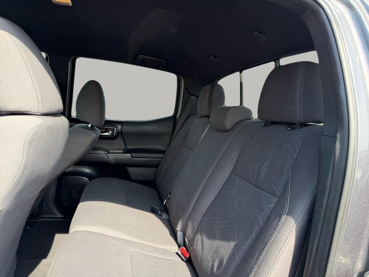 Toyota Tacoma 2WD Double Cab V6 AT PreRunner (Natl) 2016