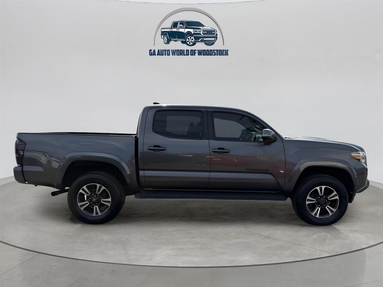 Toyota Tacoma 2WD Double Cab V6 AT PreRunner (Natl) 2016