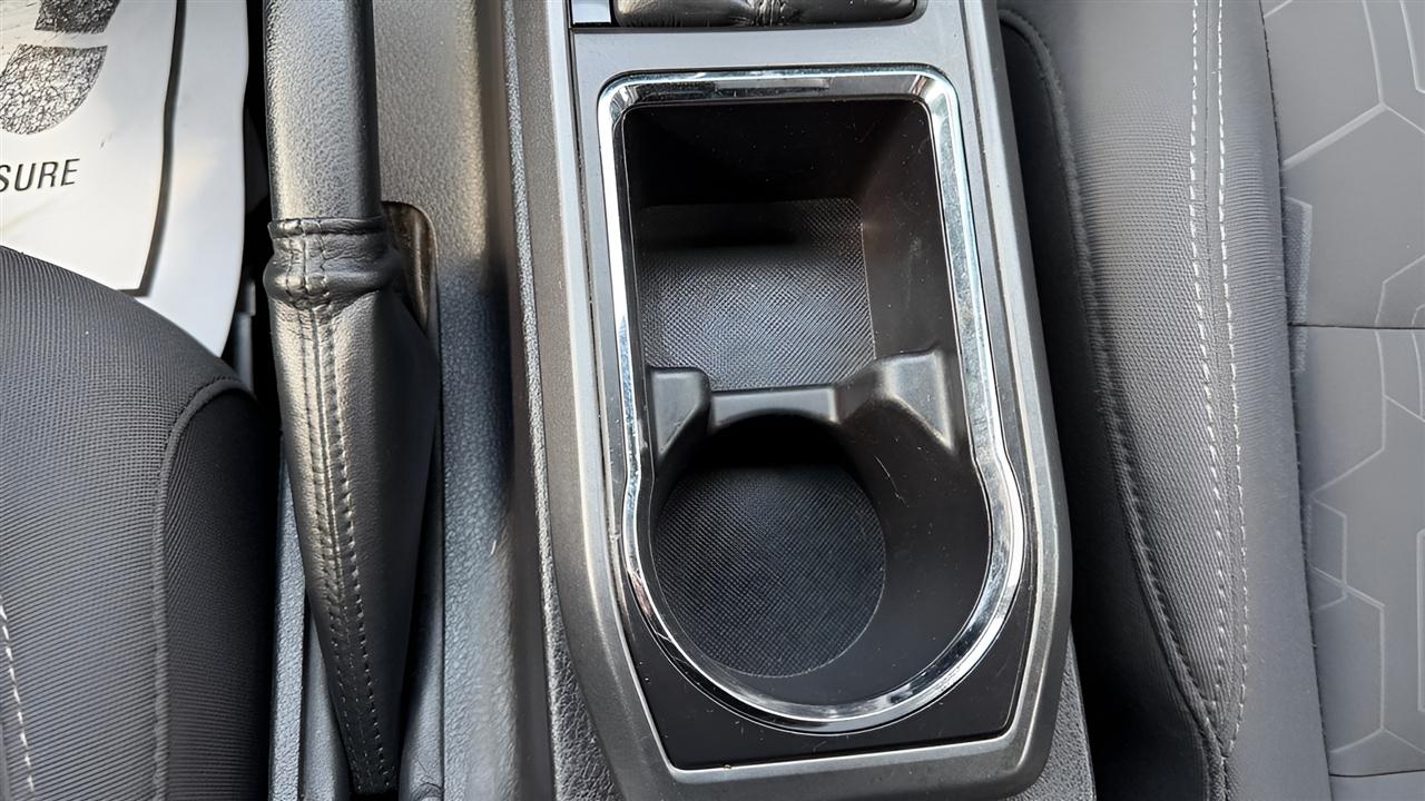 Toyota Tacoma 2WD Double Cab V6 AT PreRunner (Natl) 2016