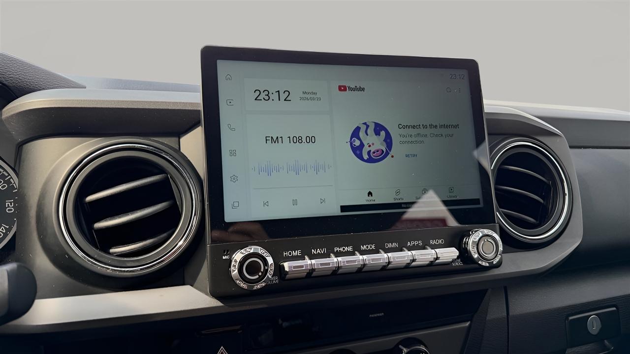 Toyota Tacoma 2WD Double Cab V6 AT PreRunner (Natl) 2016