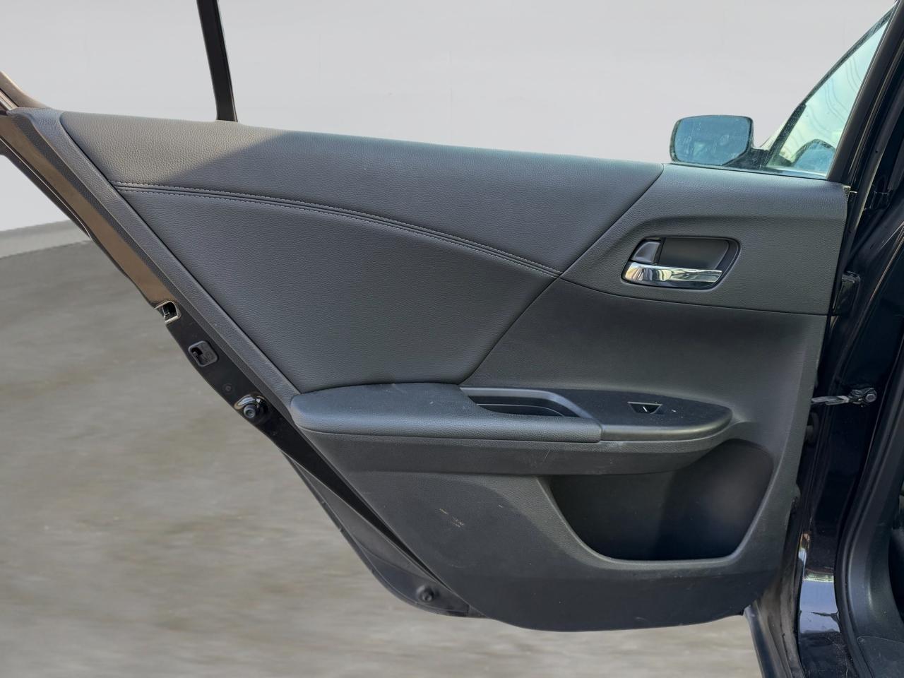 Honda Accord EX-L Sedan CVT 2015