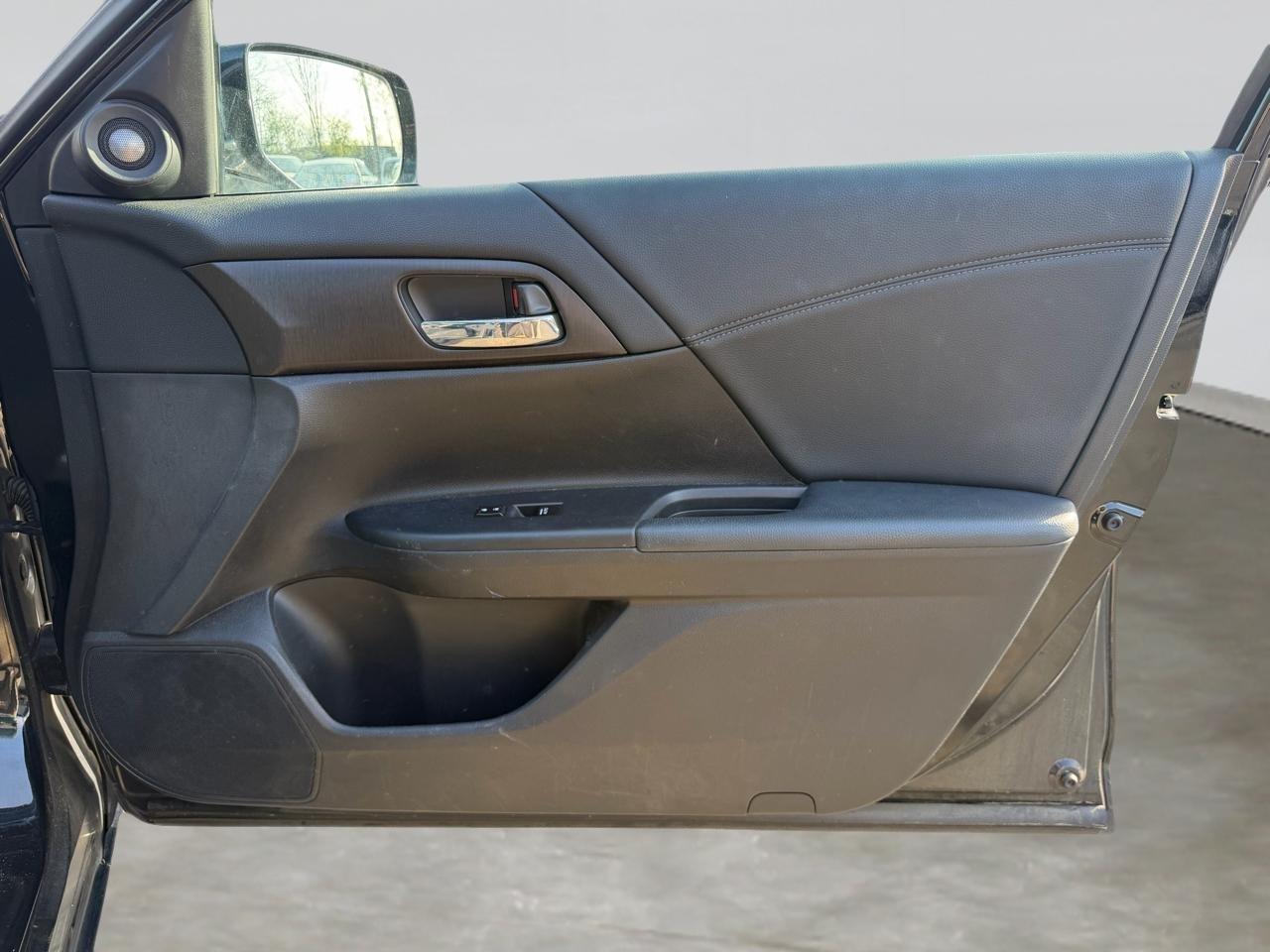 Honda Accord EX-L Sedan CVT 2015