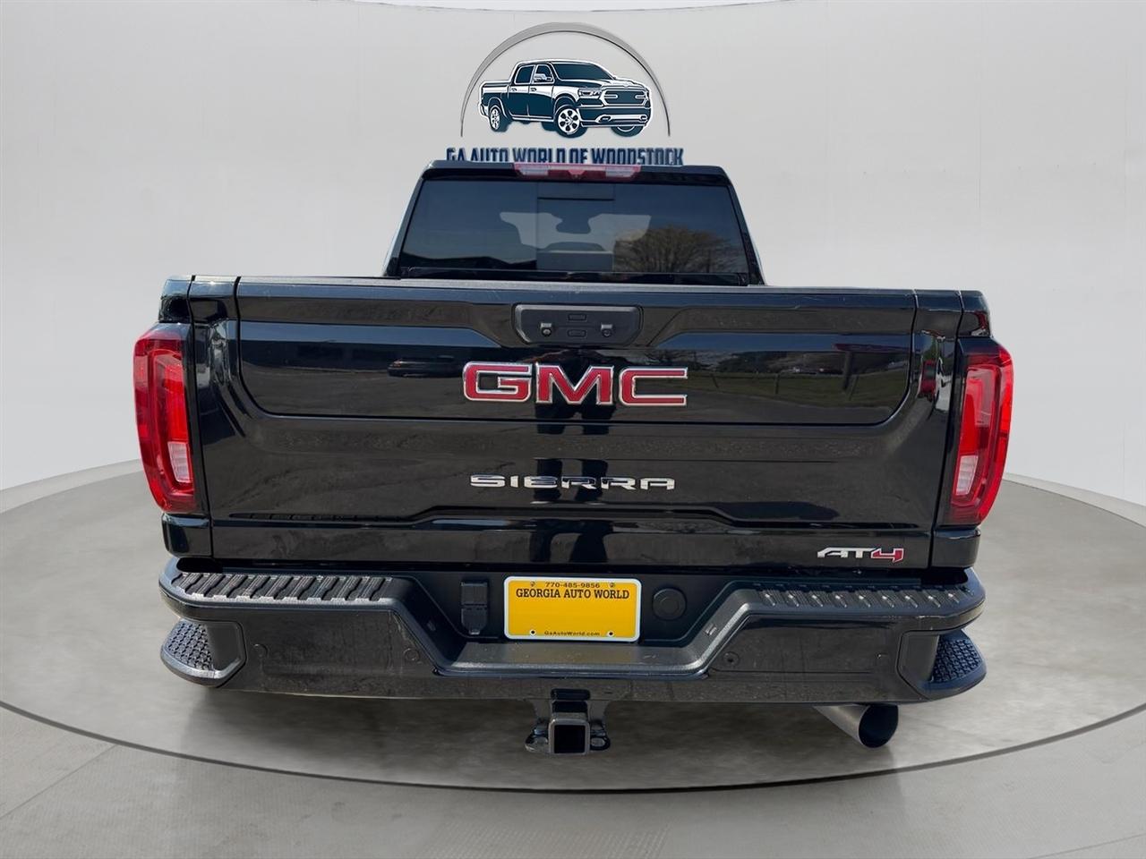 GMC Sierra 2500HD AT4 Crew Cab 4WD 2022