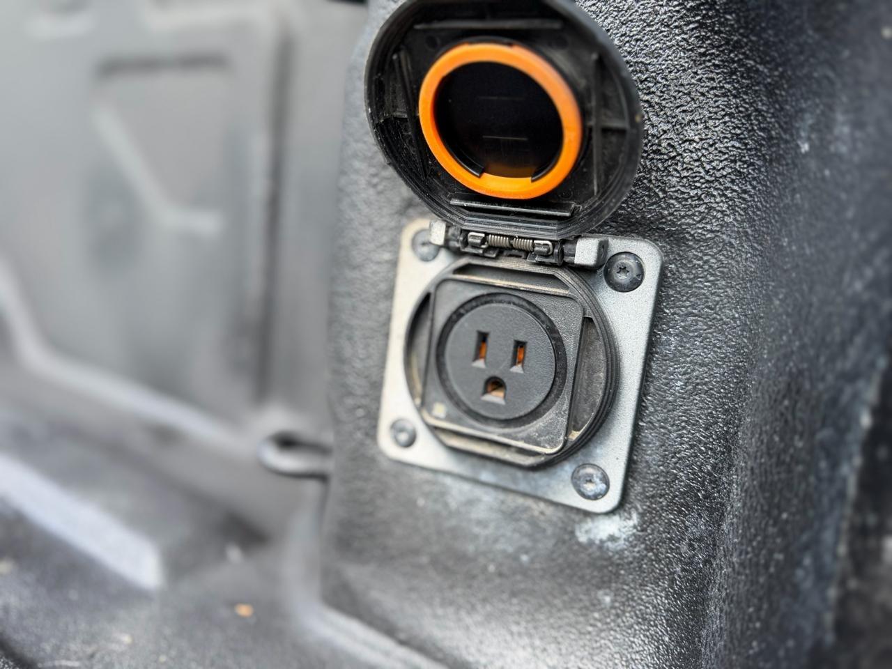 GMC Sierra 2500HD AT4 Crew Cab 4WD 2022