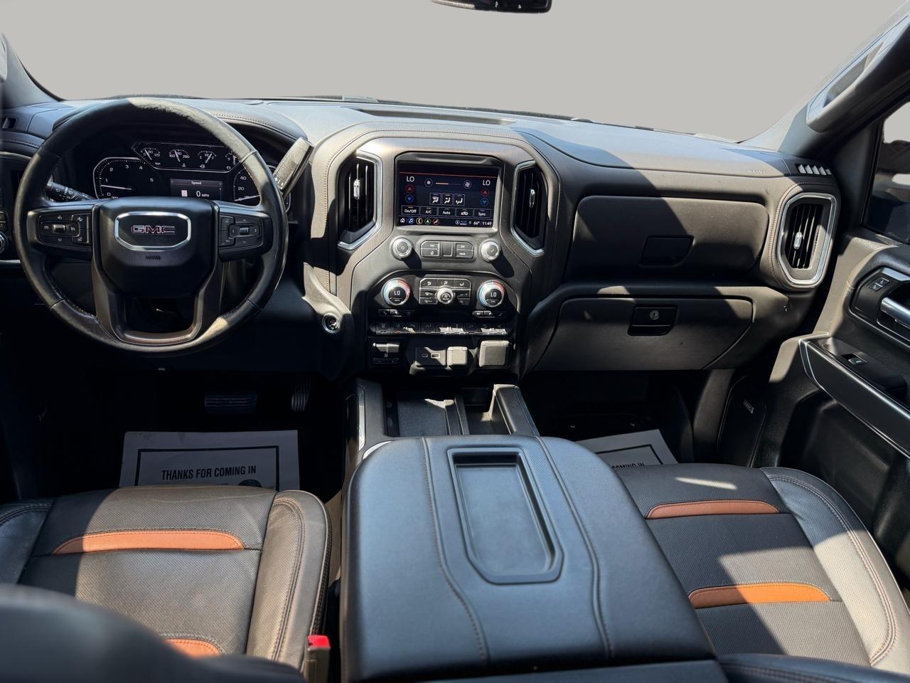 GMC Sierra 2500HD AT4 Crew Cab 4WD 2022