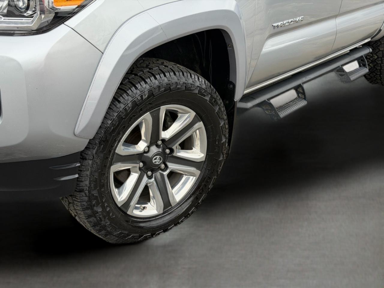 Toyota Tacoma Limited Double Cab V6 6AT 4WD 2017