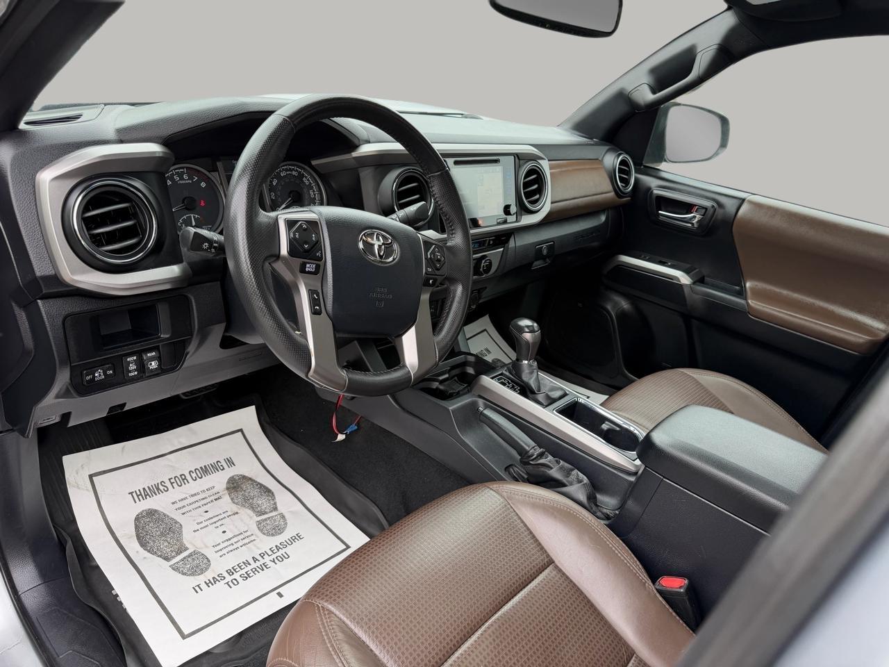 Toyota Tacoma Limited Double Cab V6 6AT 4WD 2017