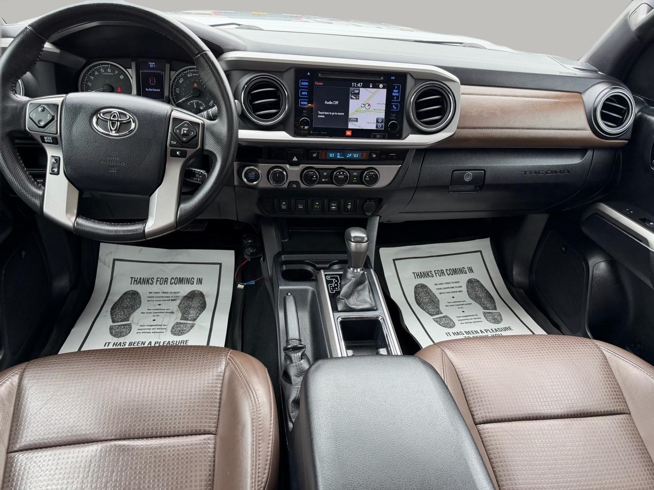 Toyota Tacoma Limited Double Cab V6 6AT 4WD 2017