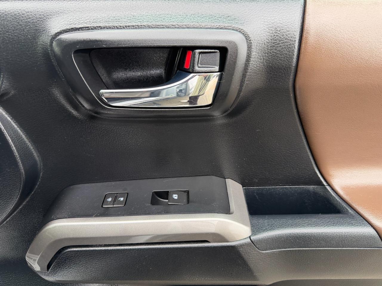 Toyota Tacoma Limited Double Cab V6 6AT 4WD 2017