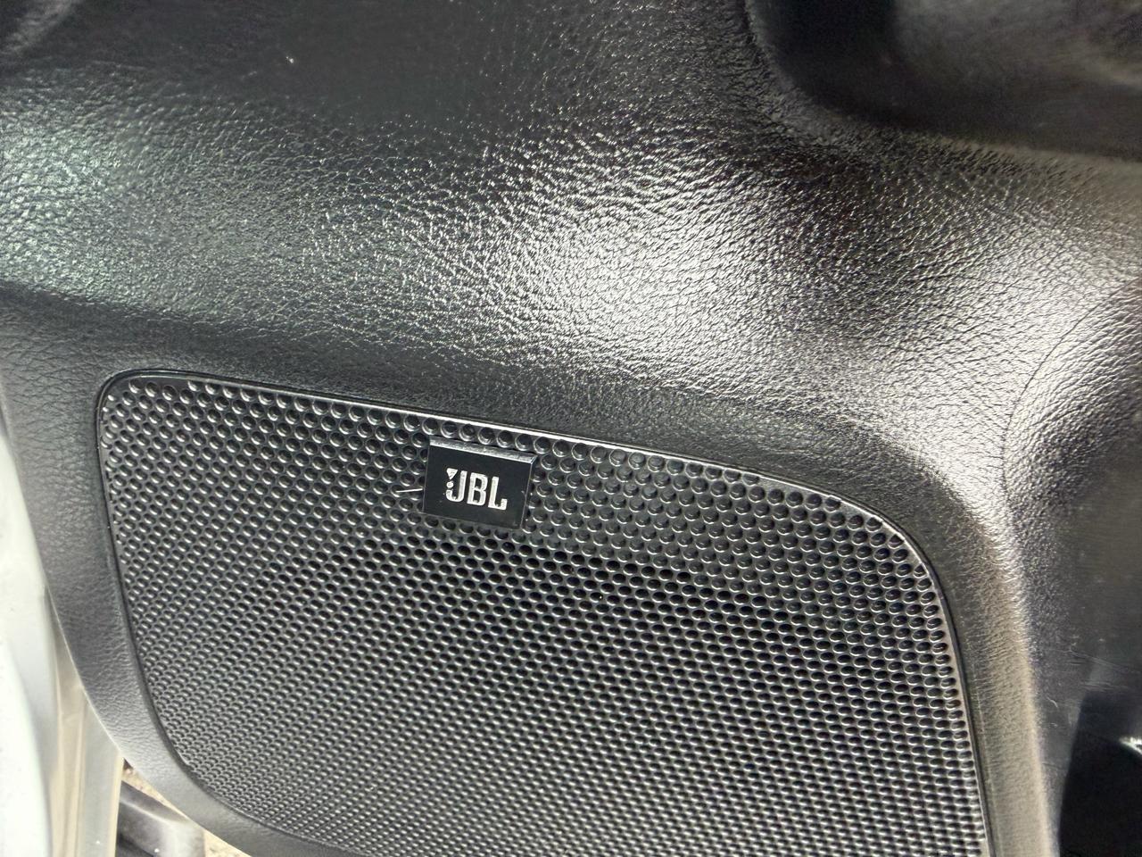 Toyota Tacoma Limited Double Cab V6 6AT 4WD 2017