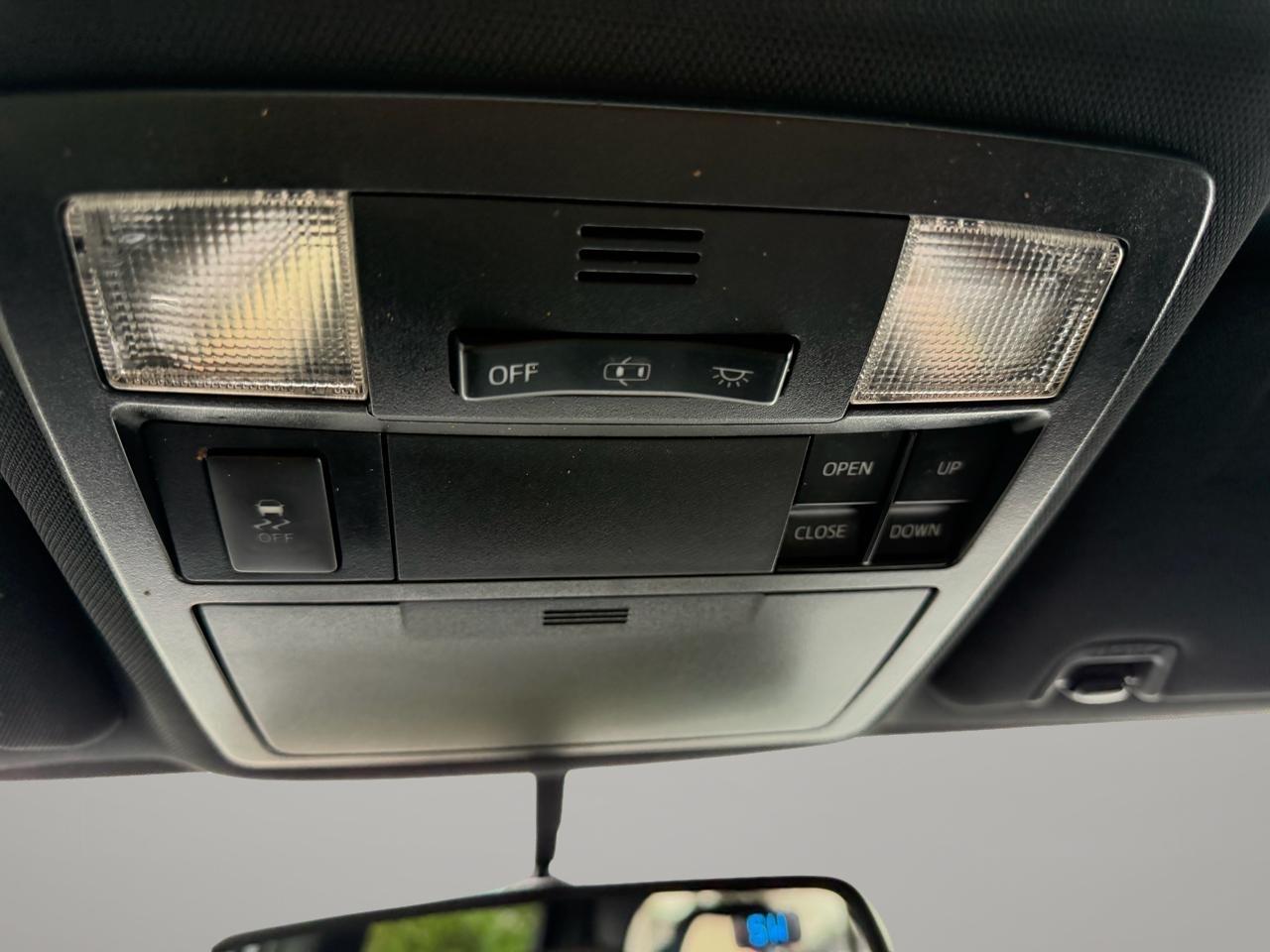 Toyota Tacoma Limited Double Cab V6 6AT 4WD 2017