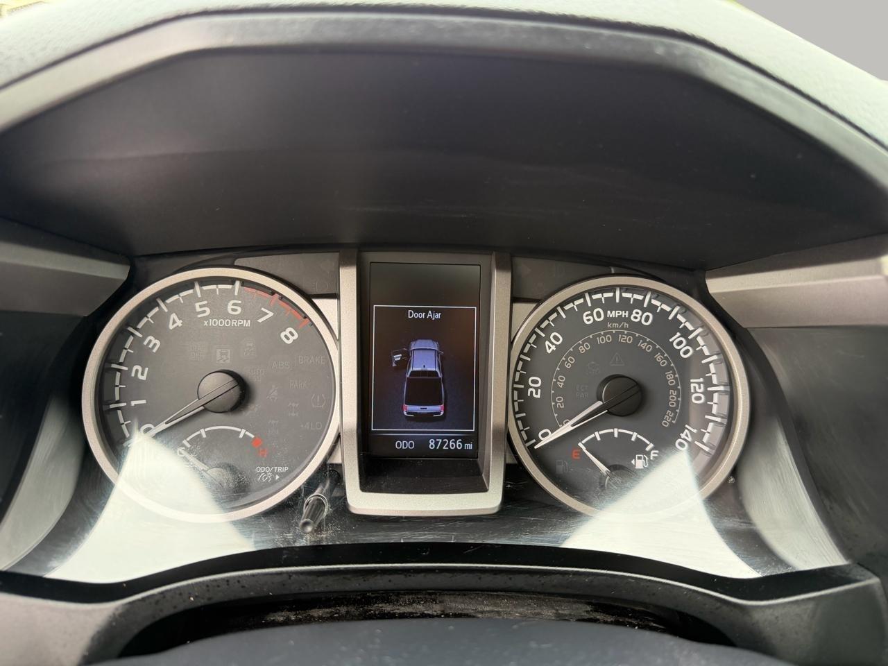 Toyota Tacoma Limited Double Cab V6 6AT 4WD 2017