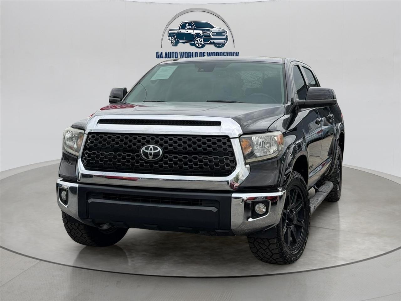 Toyota Tundra SR5 4.6L V8 CrewMax 2WD 2018