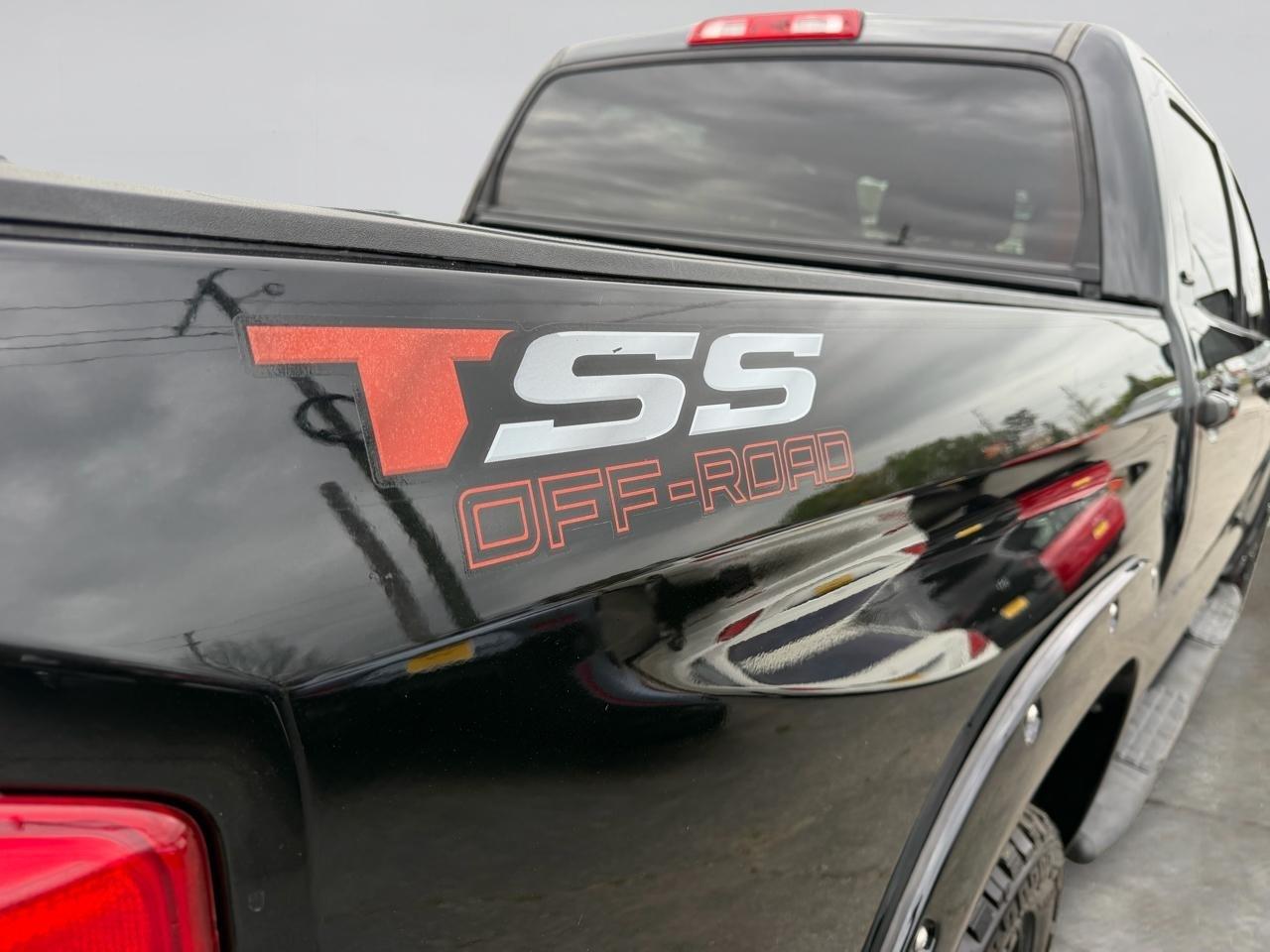 Toyota Tundra SR5 4.6L V8 CrewMax 2WD 2018